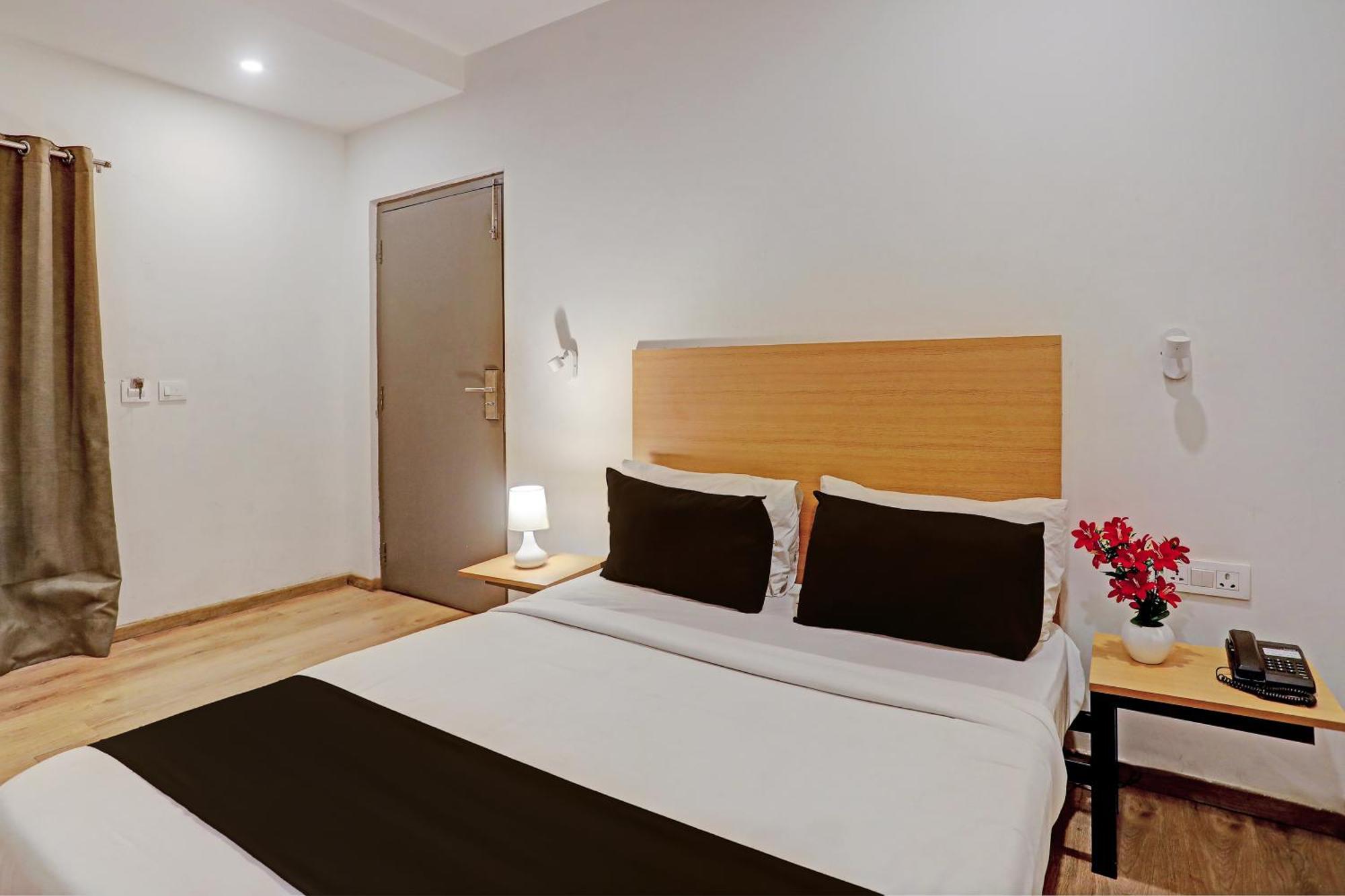 Townhouse Near Secunderabad Railway Station, Yashoda Hospital, Patny Centre Luaran gambar